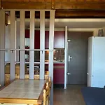 T2 Mezzanine Saint-cyprien: Proche Plage, Parking Securise, Equipe, Animaux Acceptes - Fr-1-793-6