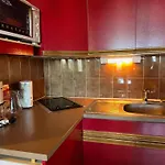 T2 Mezzanine Saint-cyprien: Proche Plage, Parking Securise, Equipe, Animaux Acceptes - Fr-1-793-6 * サン・シプリアン